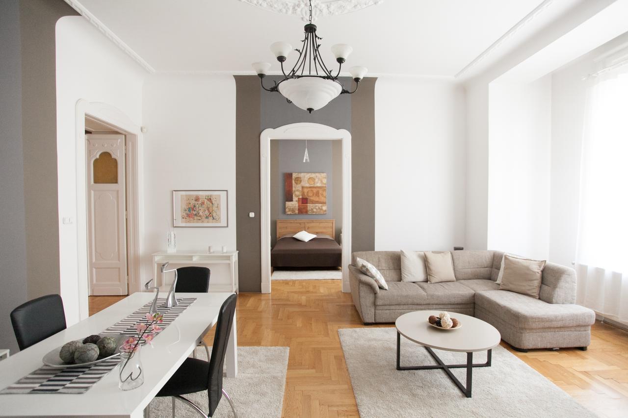 Royal Center Apartment Budapest Eksteriør bilde