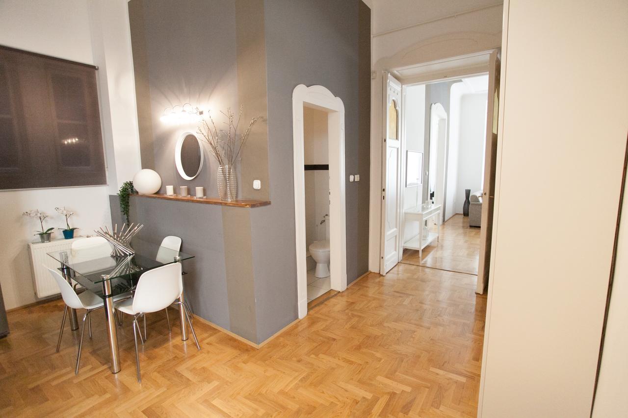 Royal Center Apartment Budapest Eksteriør bilde